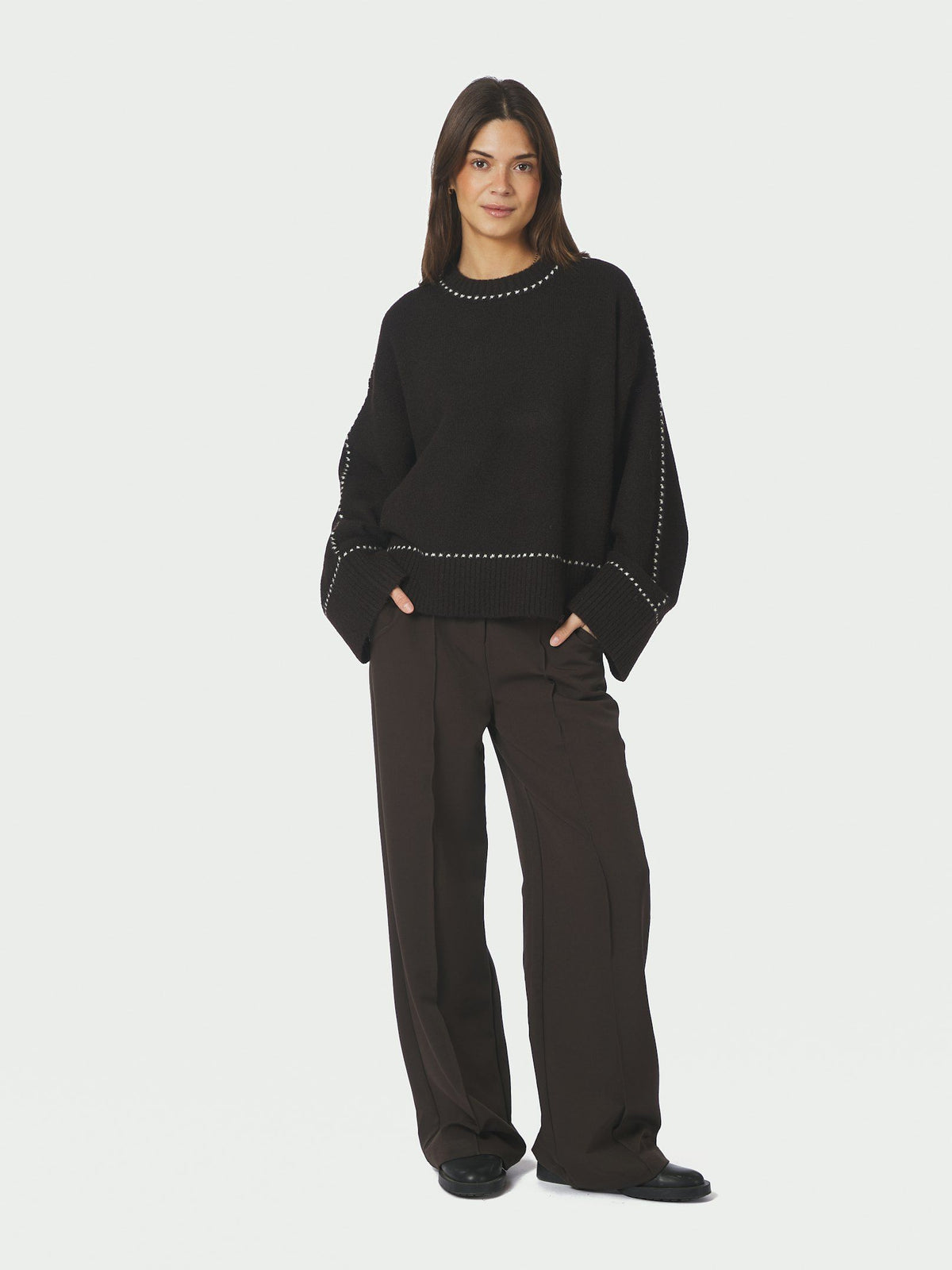 Roeme Knit Stitch Blouse Dark Brown Neo Noir