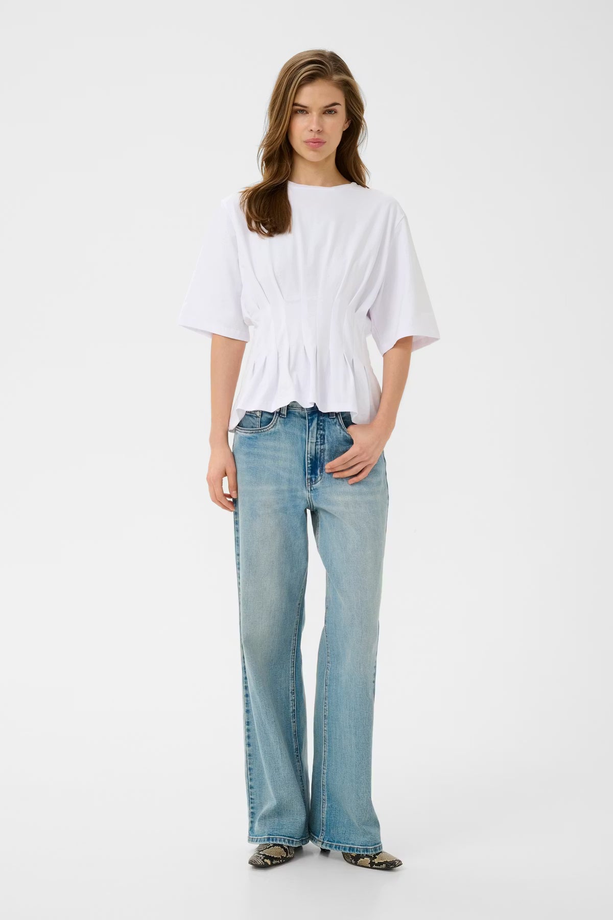 Inez T-shirt Bright White Gestuz