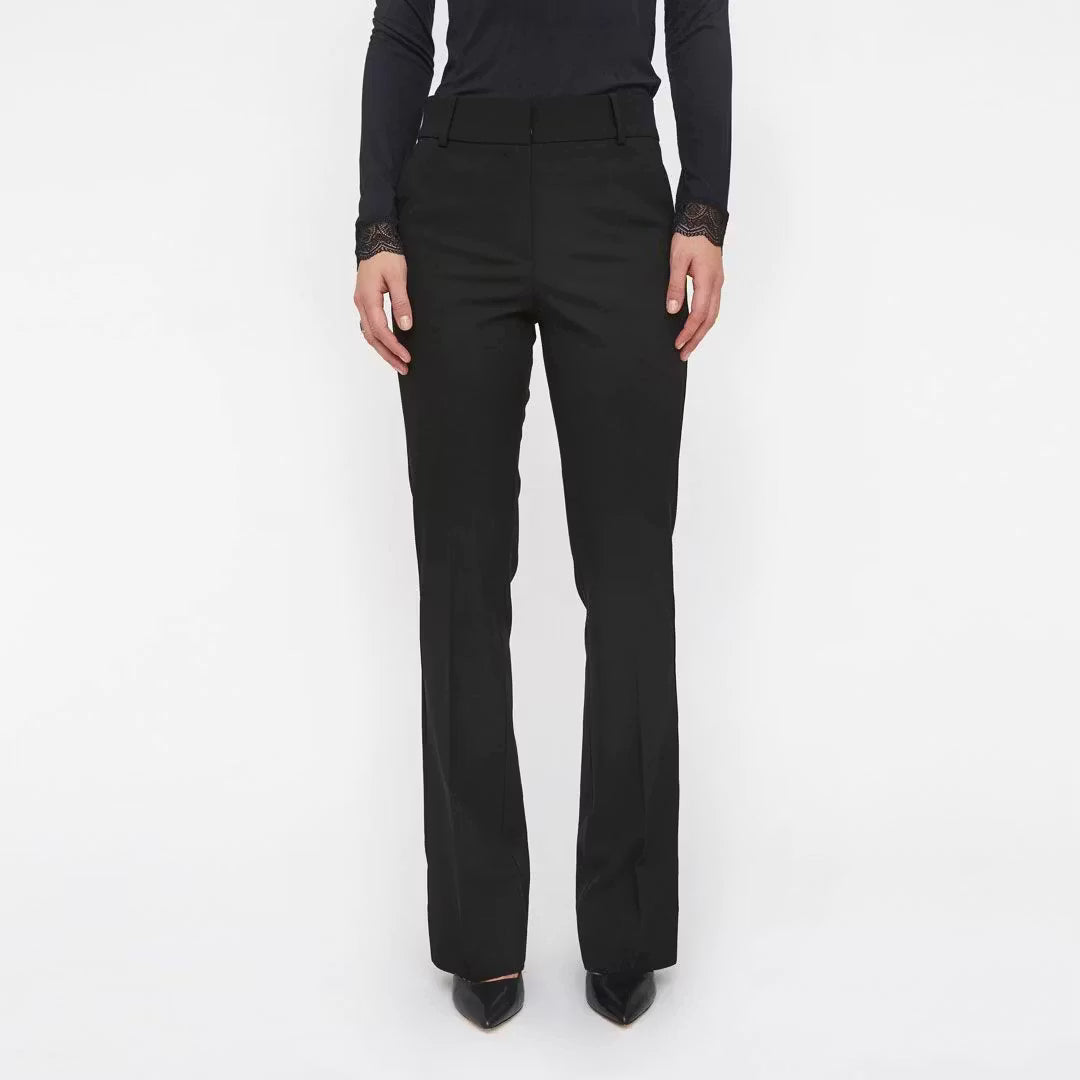 Clara 285 Black Glow Five Units