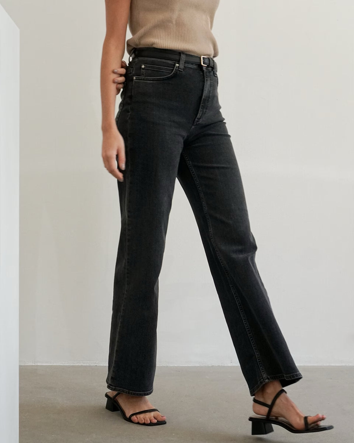 Barbara Belt Black Leather Flattered