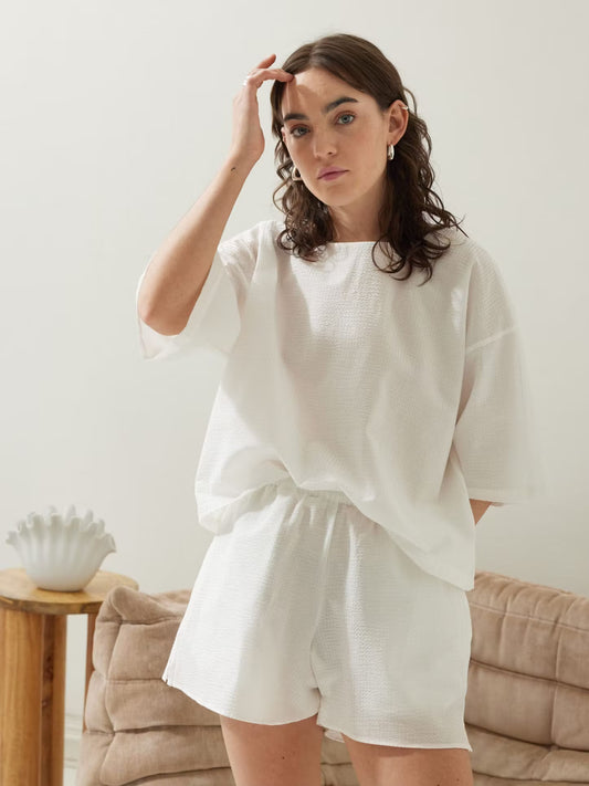 Puglia Shorts White A Part of the Art