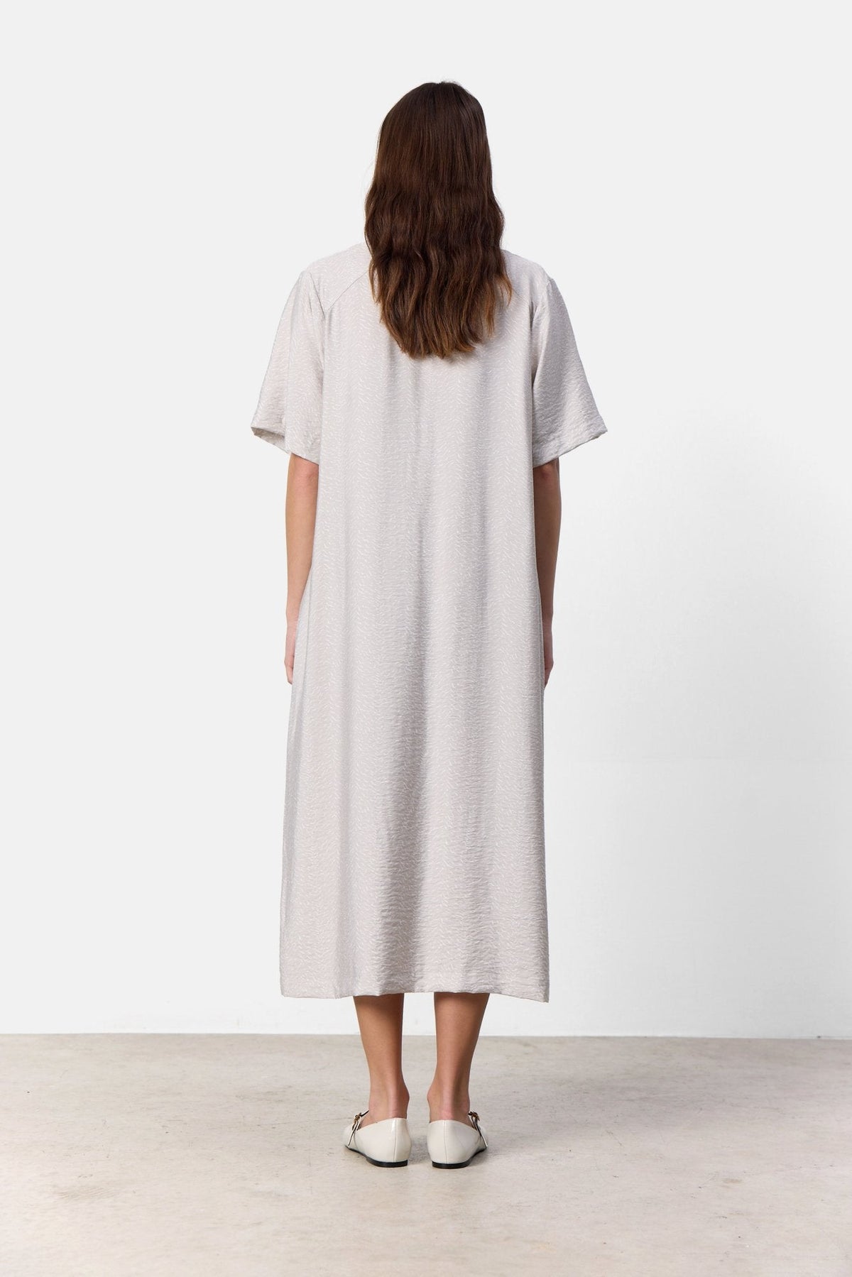 LR-Hannia 2 Dress Cream Levete Room