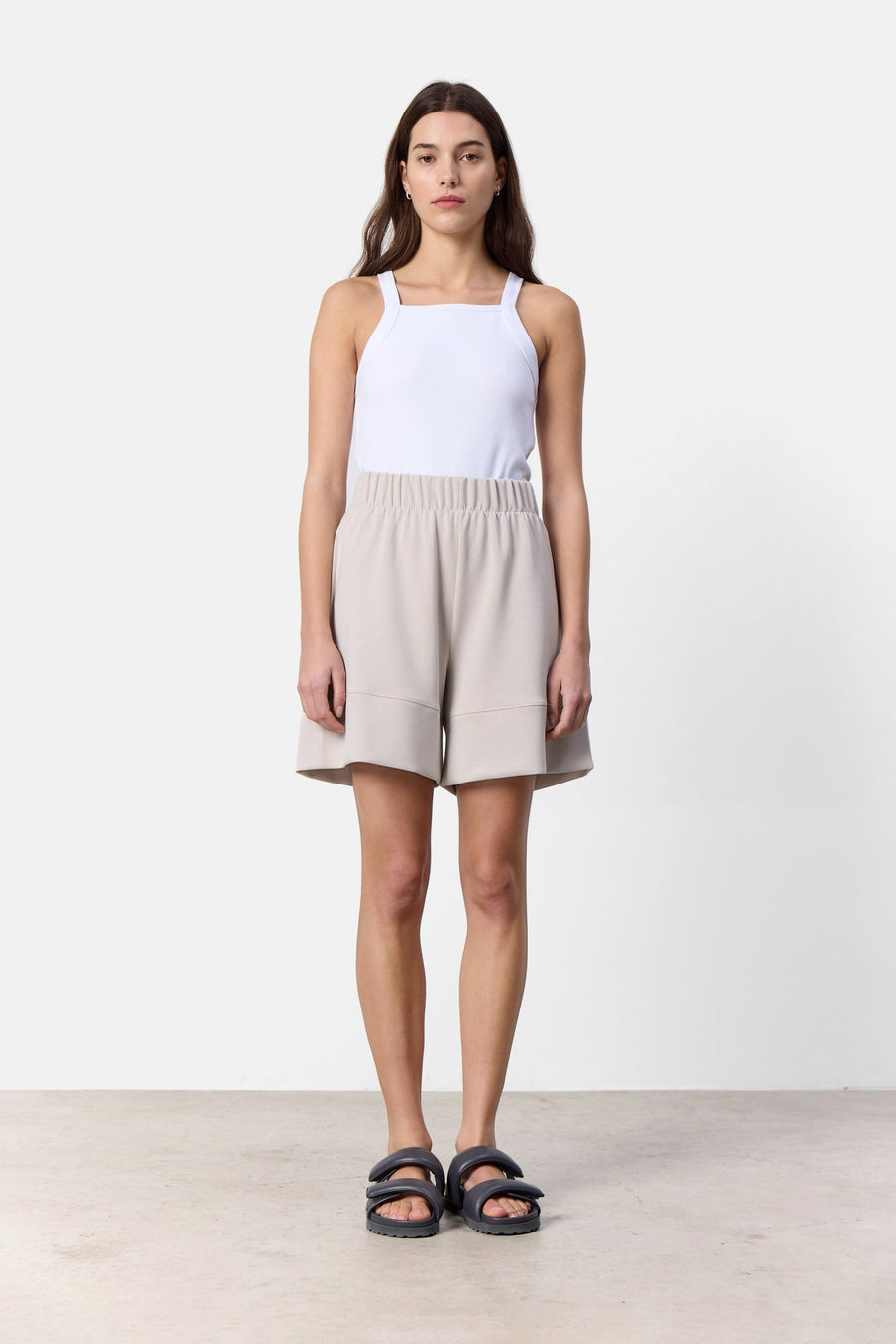 LR-Ezra 4 Shorts Cream Levete Room