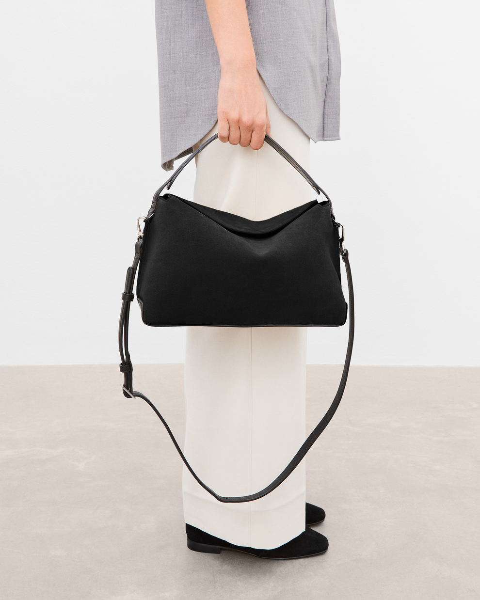 Helia Handbag Suede Black Flattered