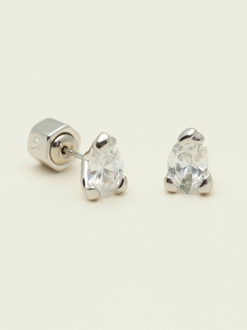 Embla Stud Earrings Crystal Silver Ylva Li