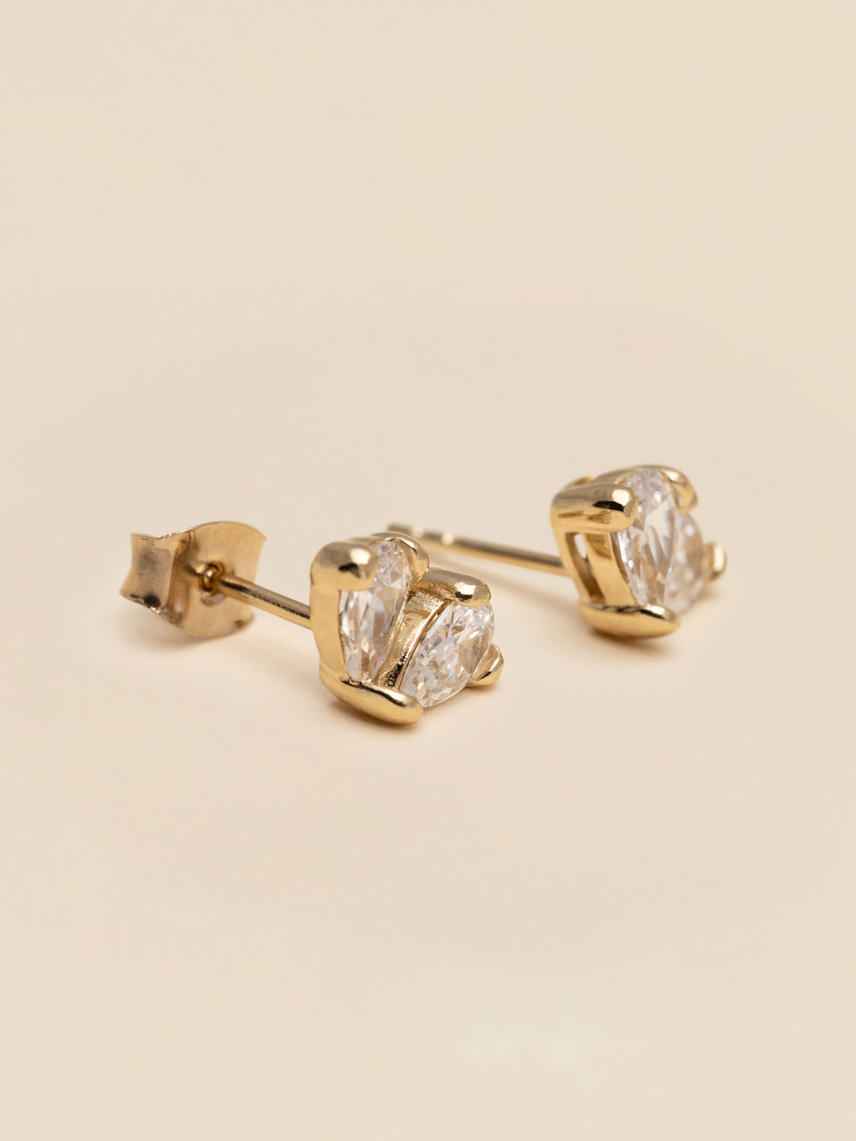 Love Earrings Crystal Ylva Li