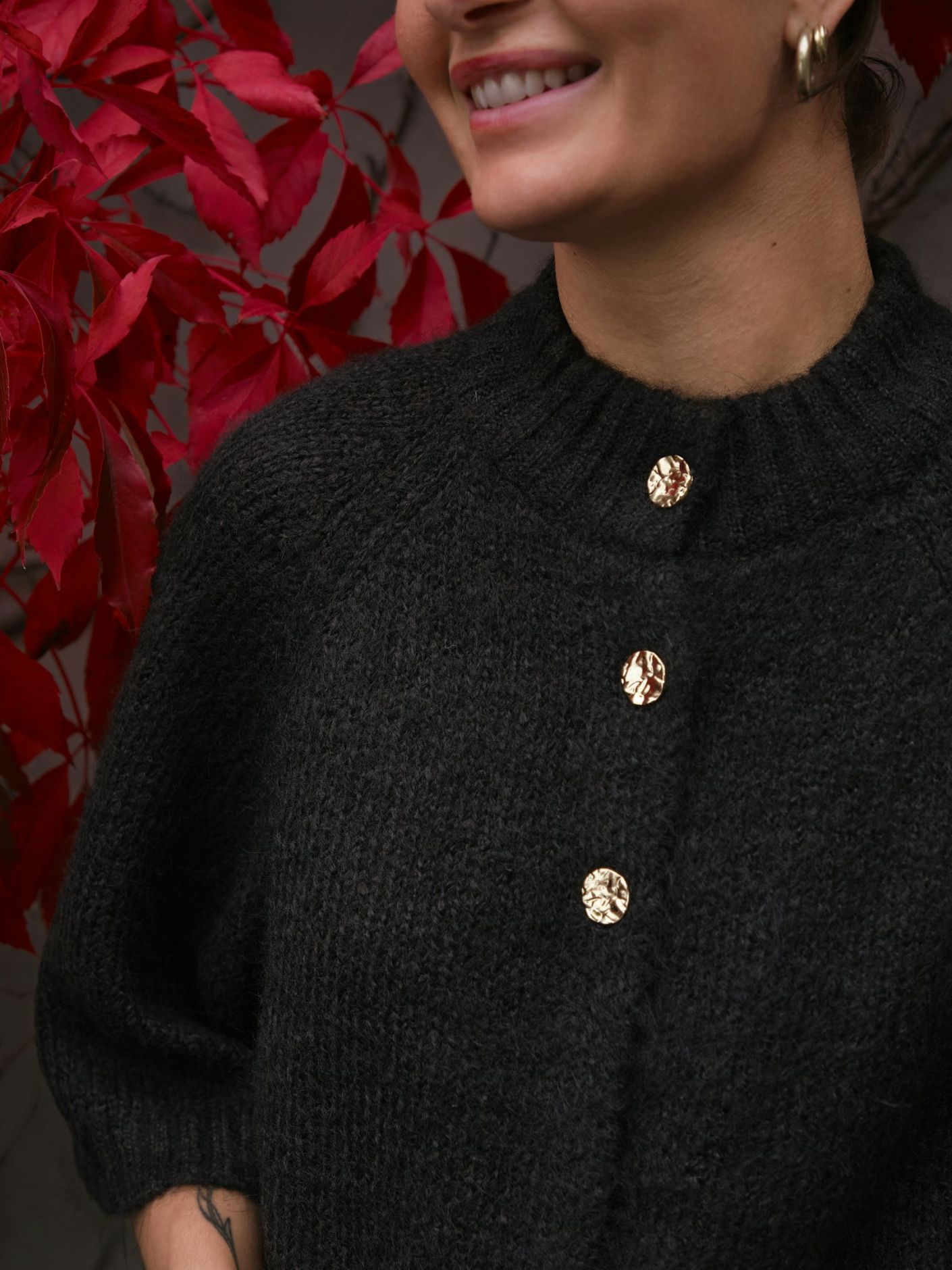 Benuta Fluffy Knit Cardigan Dark Brown Neo Noir