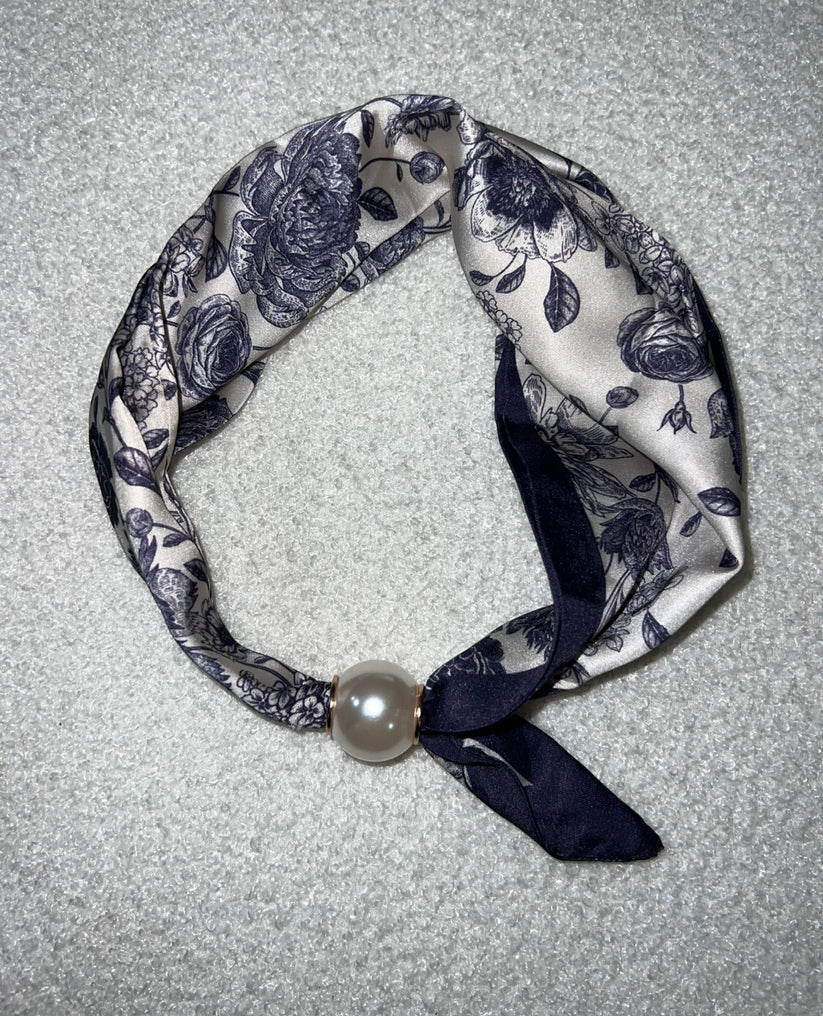 Magnetic Scarf Blue Floral The Shoelace Brand