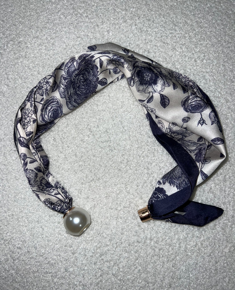 Magnetic Scarf Blue Floral The Shoelace Brand