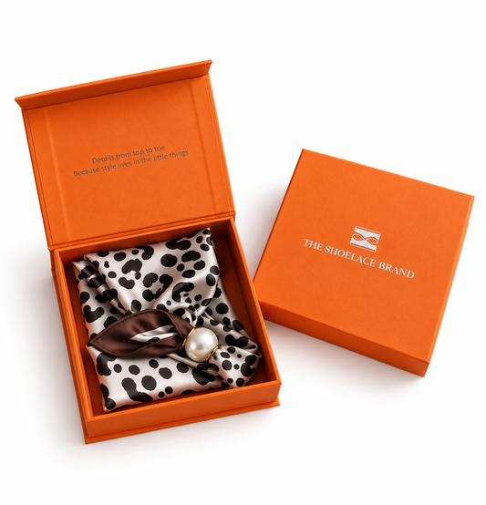 Magnetic Scarf Leopard Brown Top The Shoelace Brand