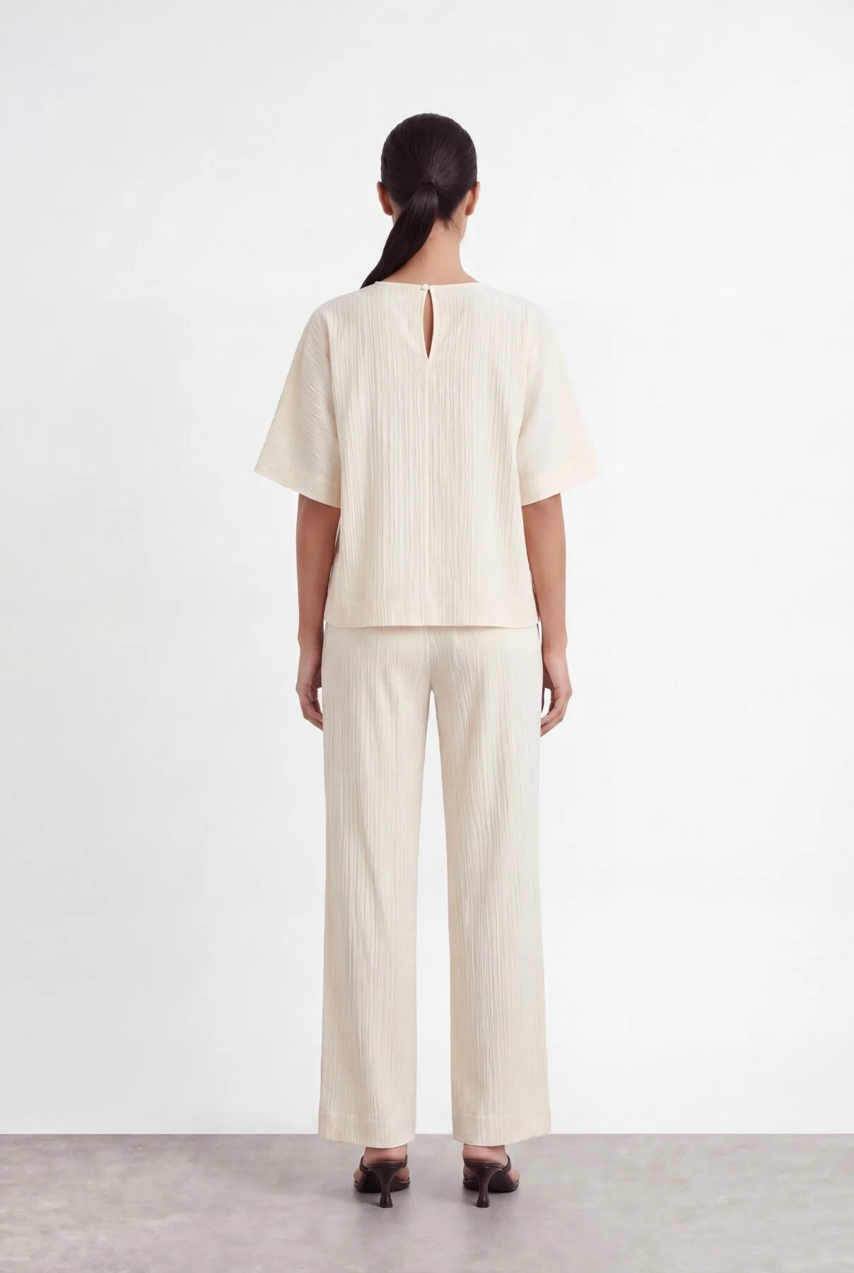 LR-Remy 1 Blouse Light Sand Levete Room
