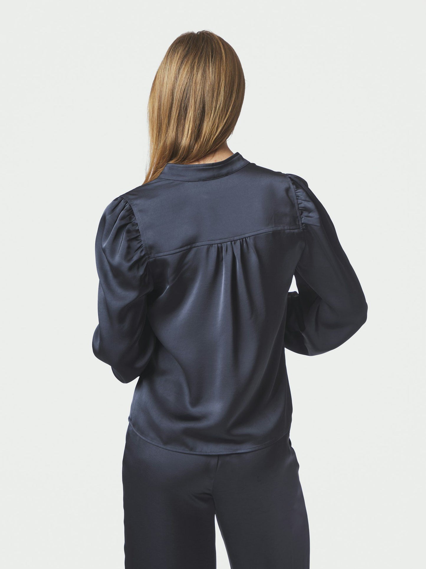 Rosslyn Heavy Sateen Blouse Midnight Blue Neo Noir