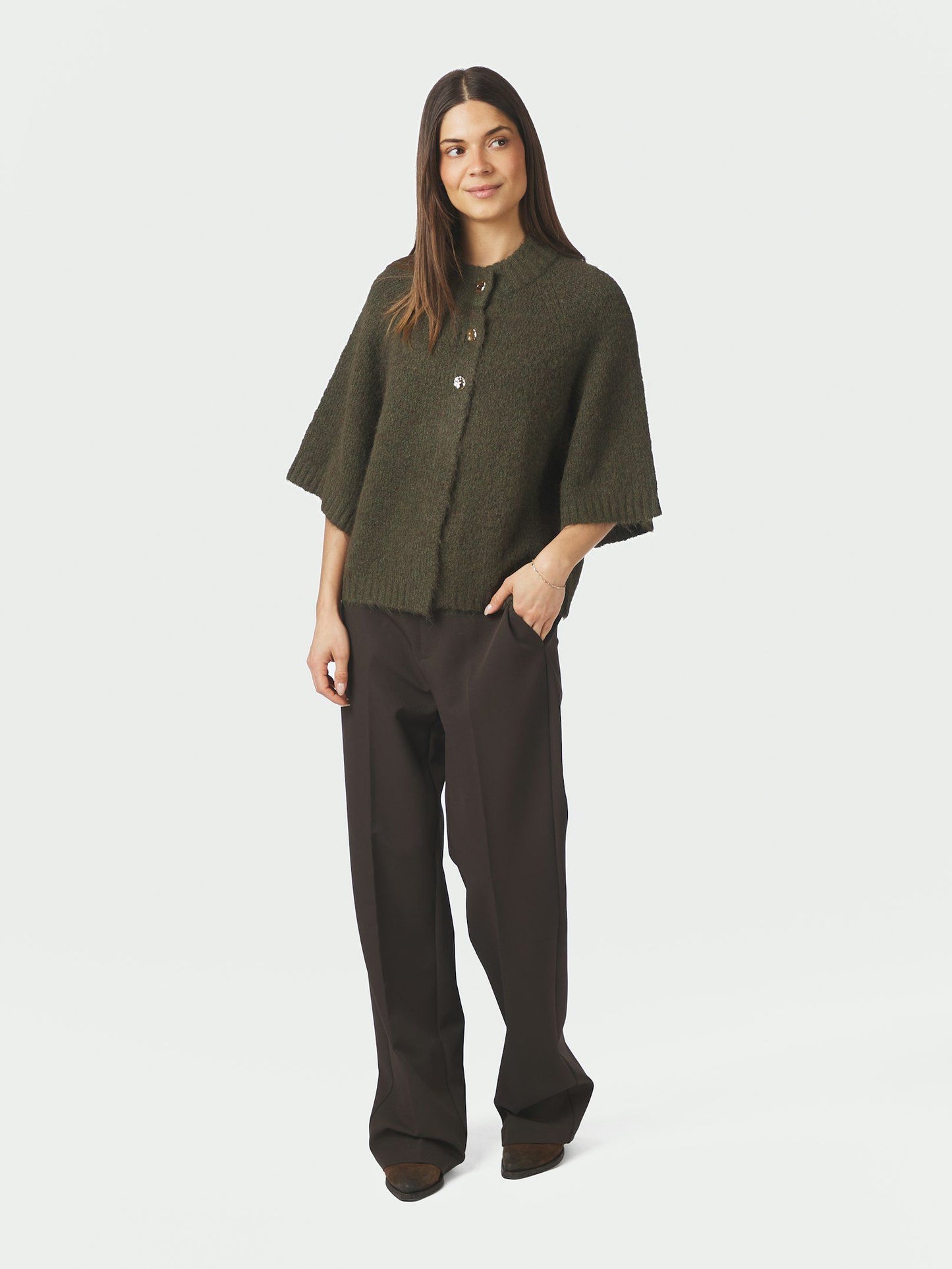 Benuta Fluffy Knit Cardigan Army Neo Noir