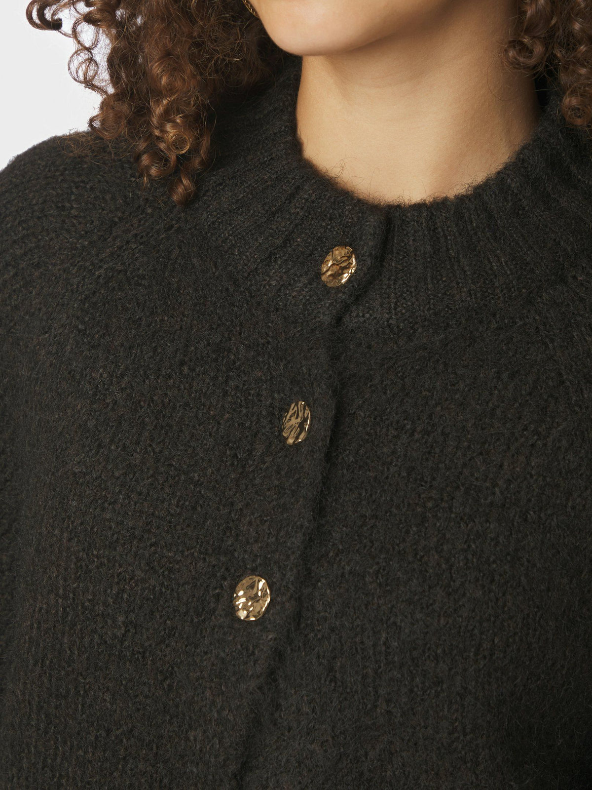 Benuta Fluffy Knit Cardigan Dark Brown Neo Noir