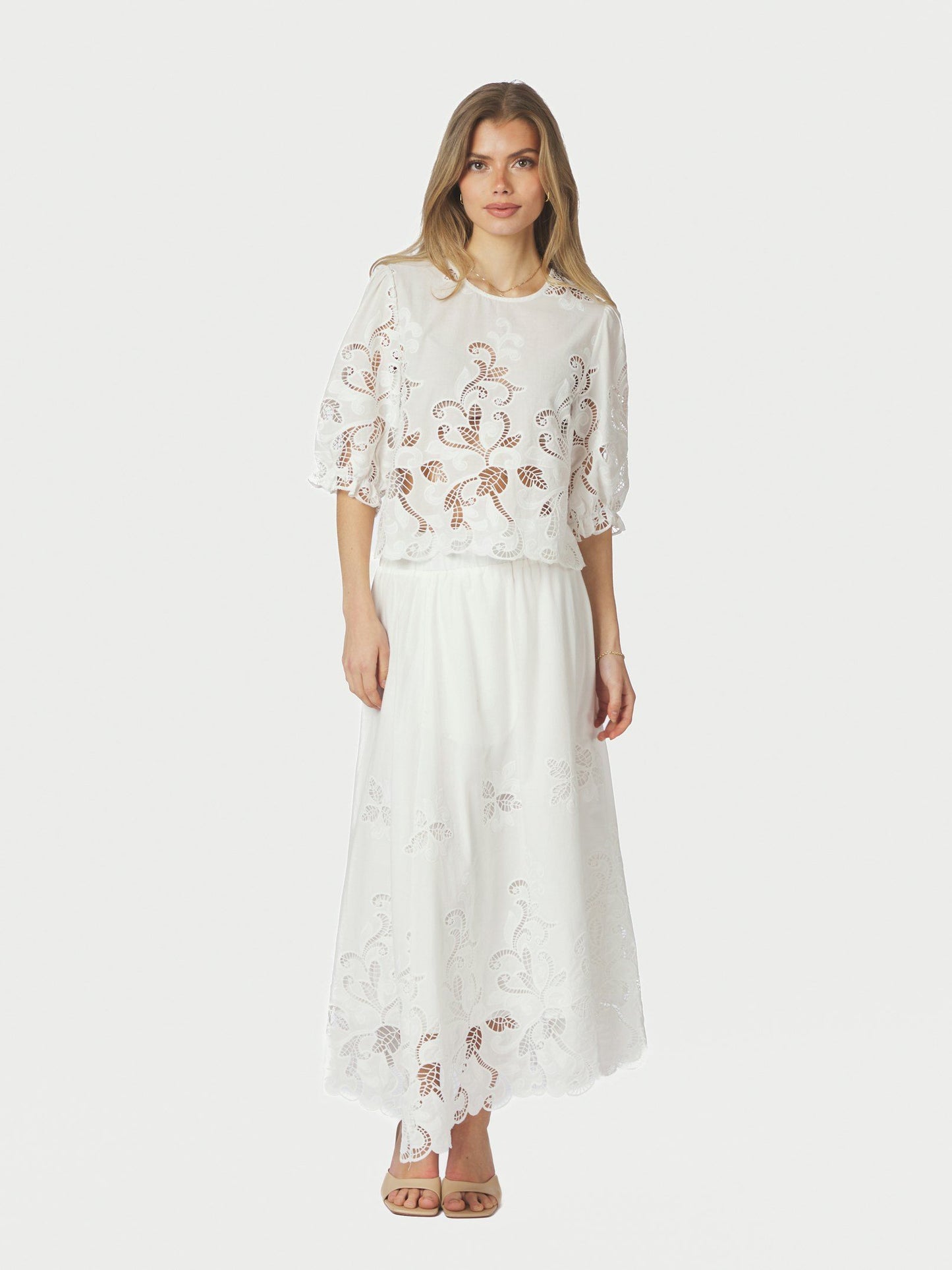 Fia Embroidery Blouse Production White Neo Noir