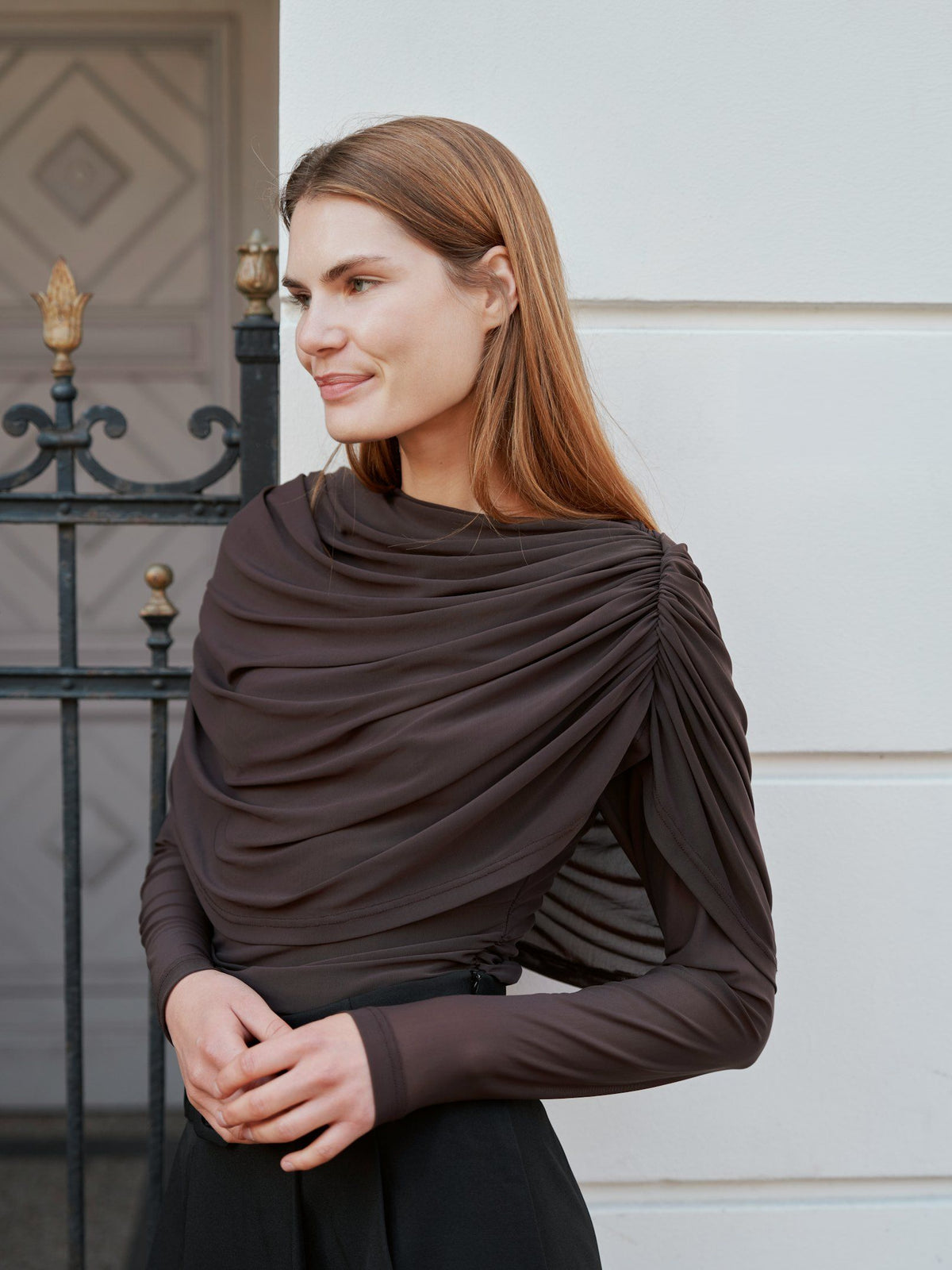 Lottuna Drapy Mesh Blouse Dark Brown Neo Noir