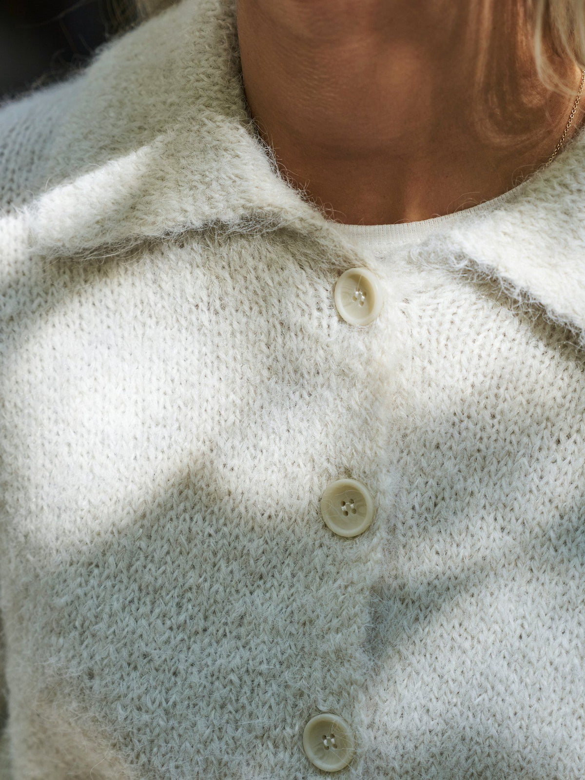 Ramera Fluffy Knit Cardigan Off White Neo Noir