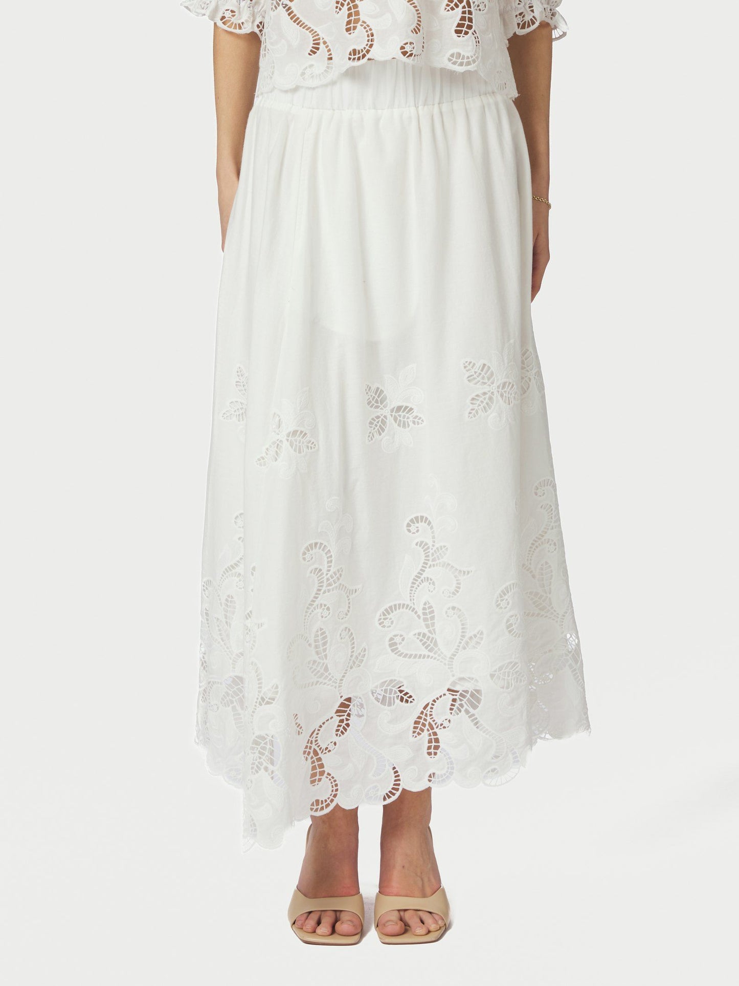 Yara Long Emb Skirt White Neo Noir