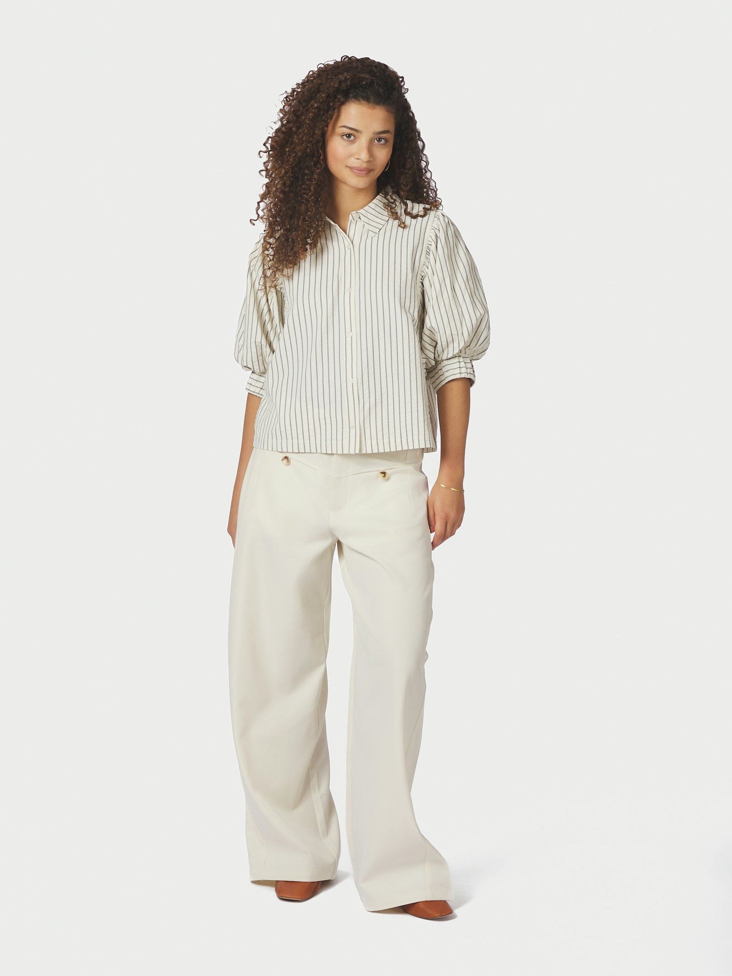 Etta Slim Stripe Shirt Off White Neo Noir