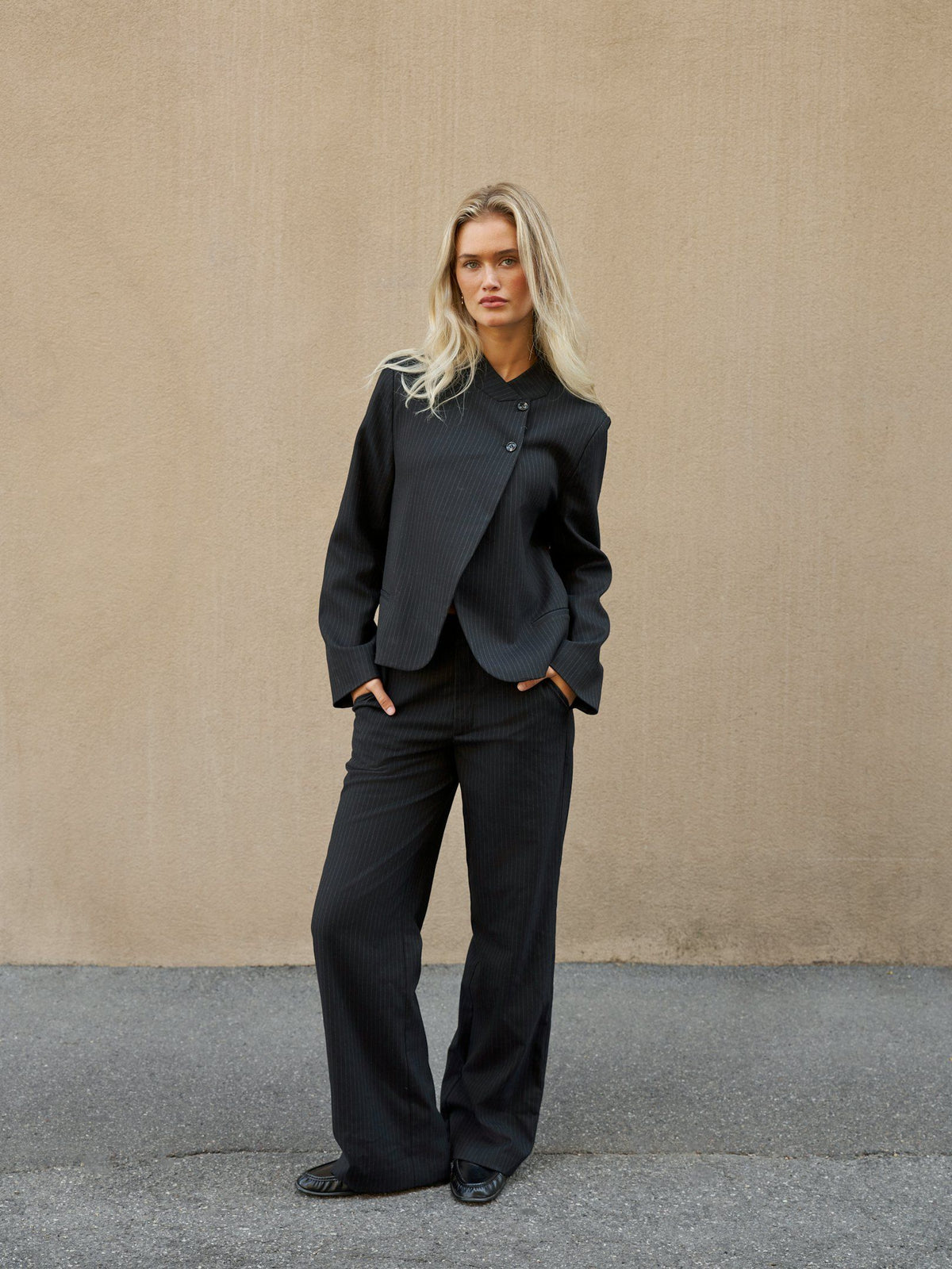Tiria Slim Pinstripe Blazer Dark Navy Neo Noir
