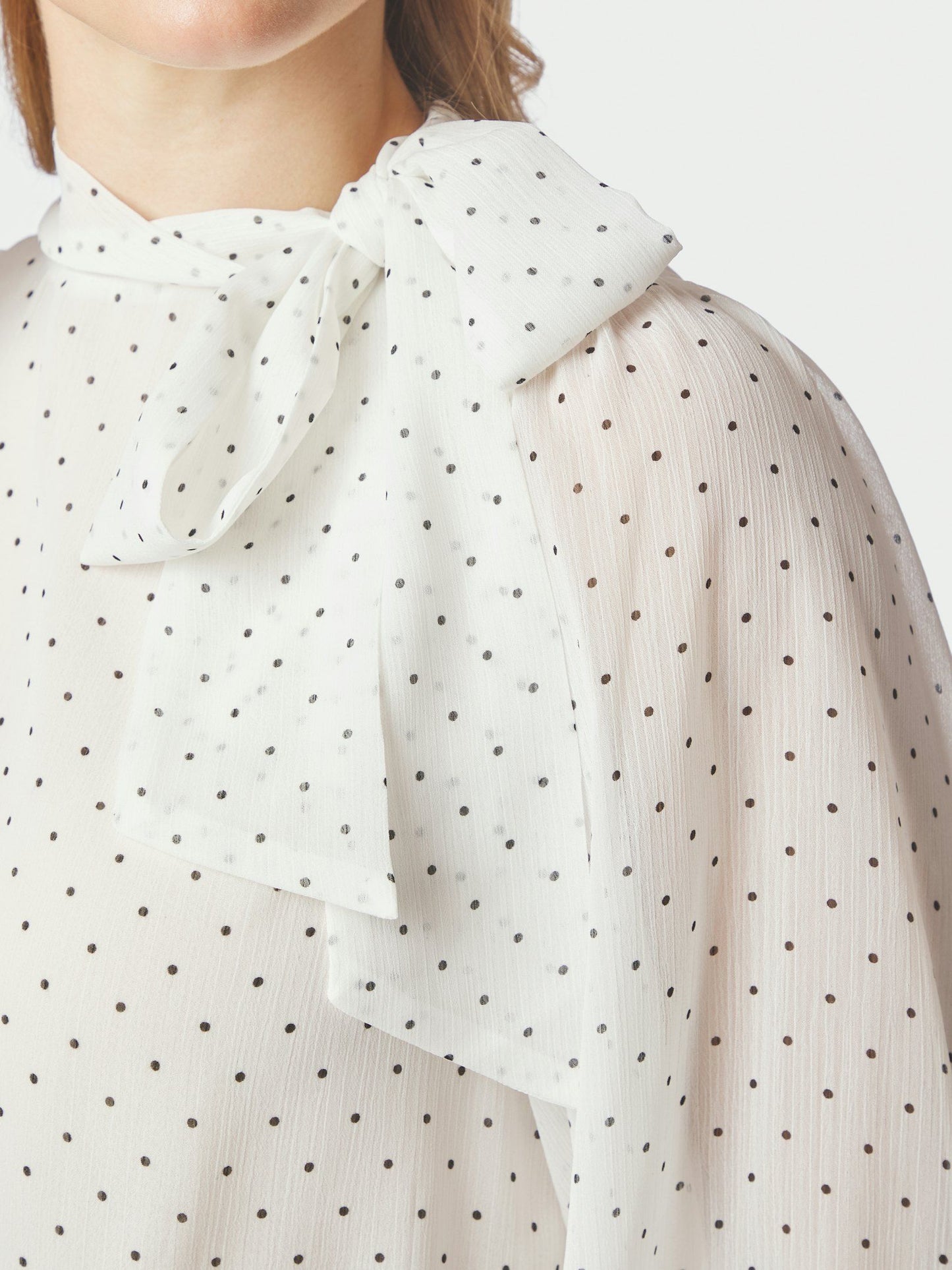 Dorellie Dot Blouse Off White Neo Noir
