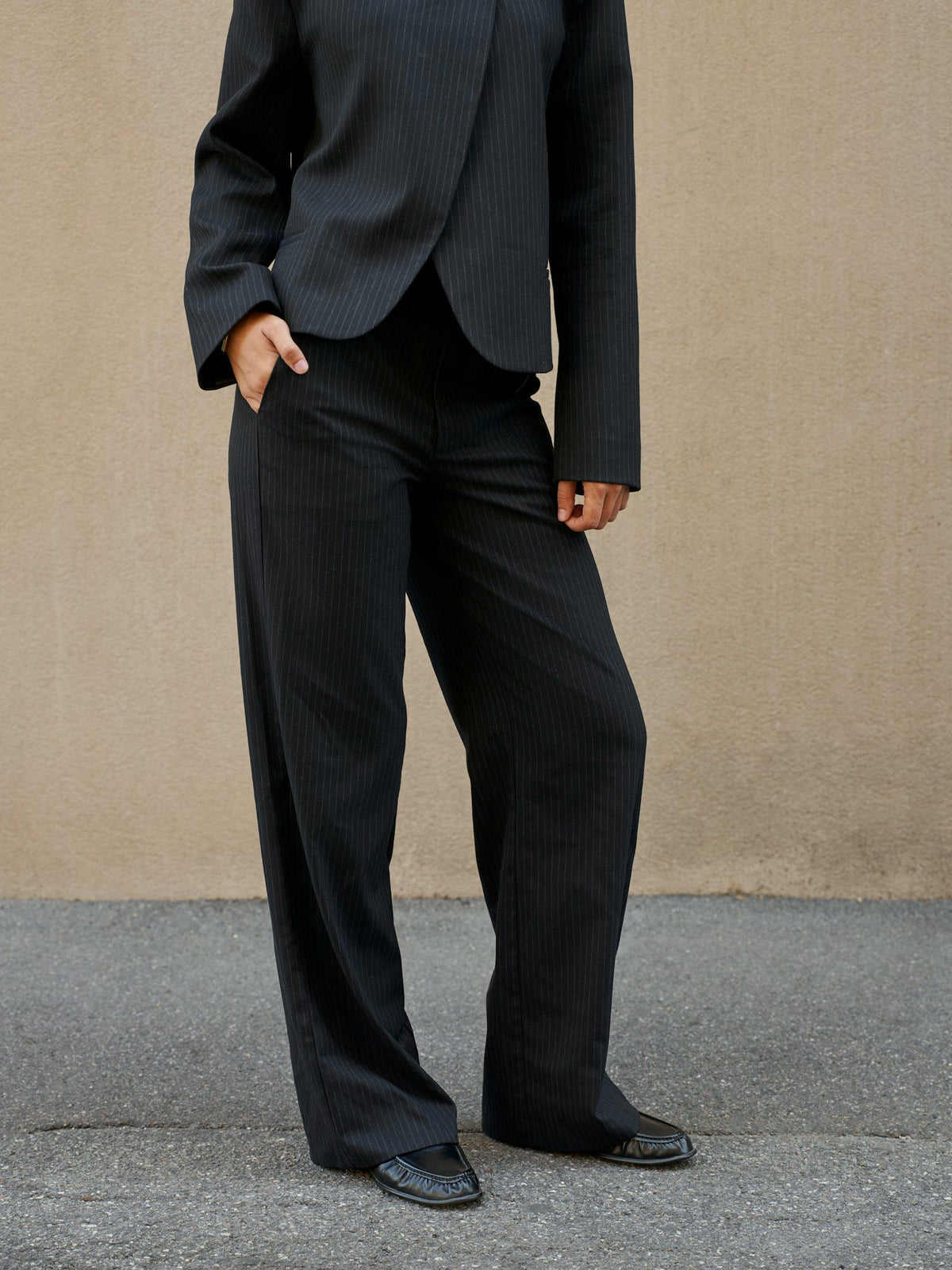 Nathalie Slim Pinstripe Pants Dark Navy