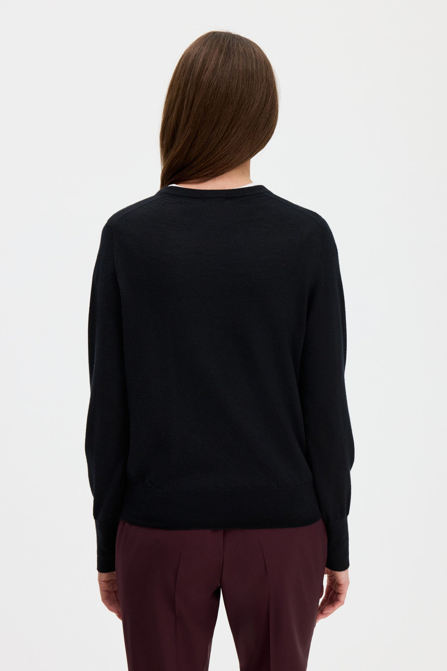 Merino R-Neck Sweater Black Filippa K