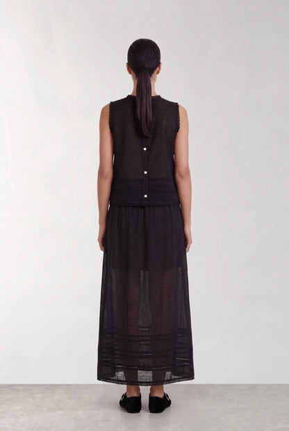 LR-Ryan 1 Top Black Levete Room