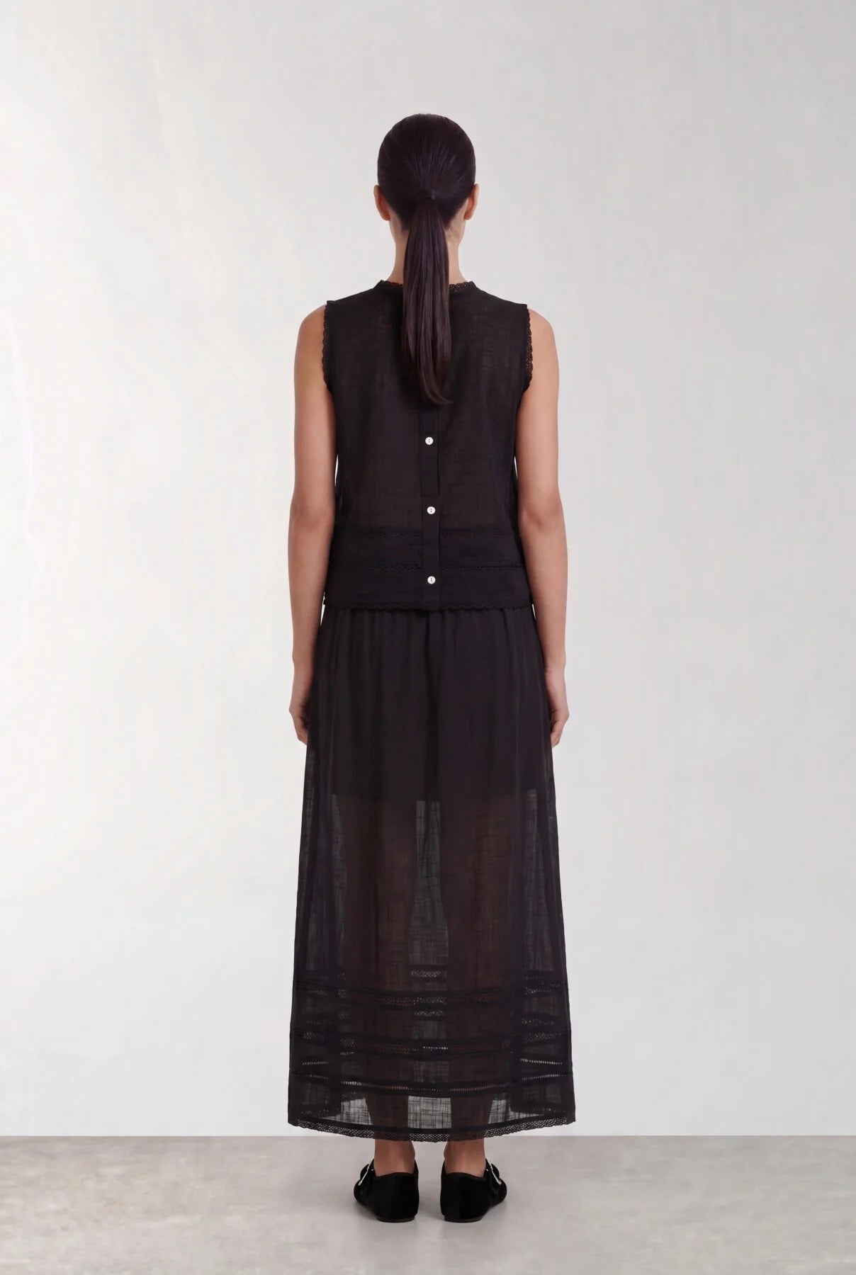 LR-Ryan 2 Skirt Black Levete Room