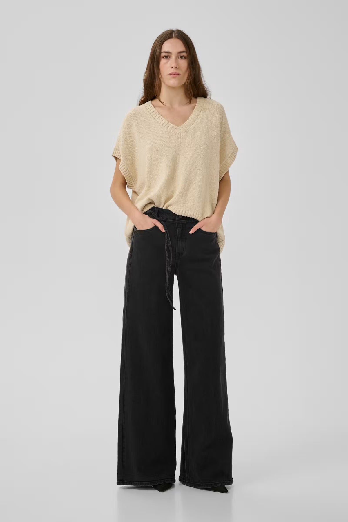 Karo 144 Mid X-Wide Dark Grey Wash My Essential Wardrobe