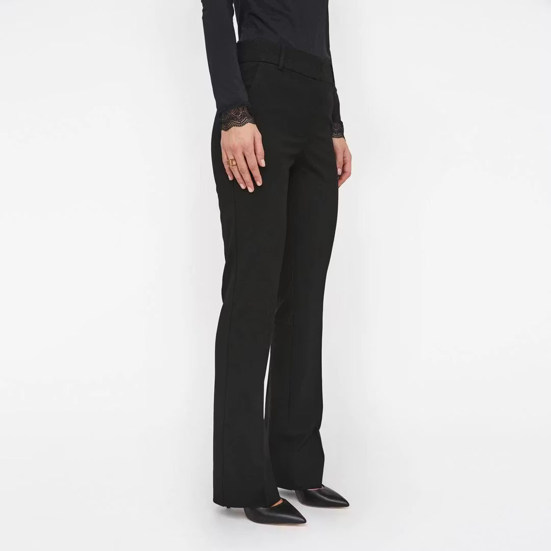 Clara 285 Black Glow Five Units
