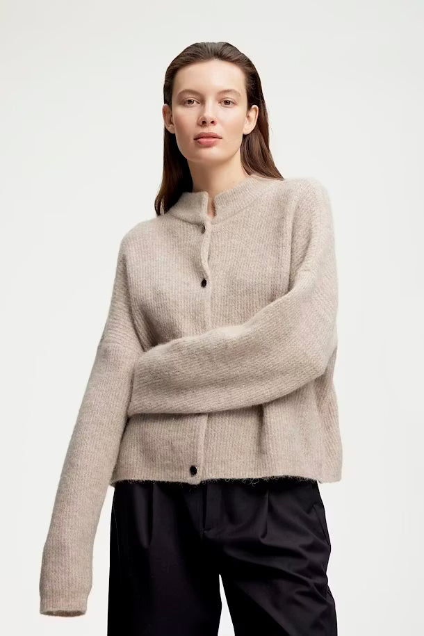 AlphaGZ Short Cardigan Warm Sand Gestuz