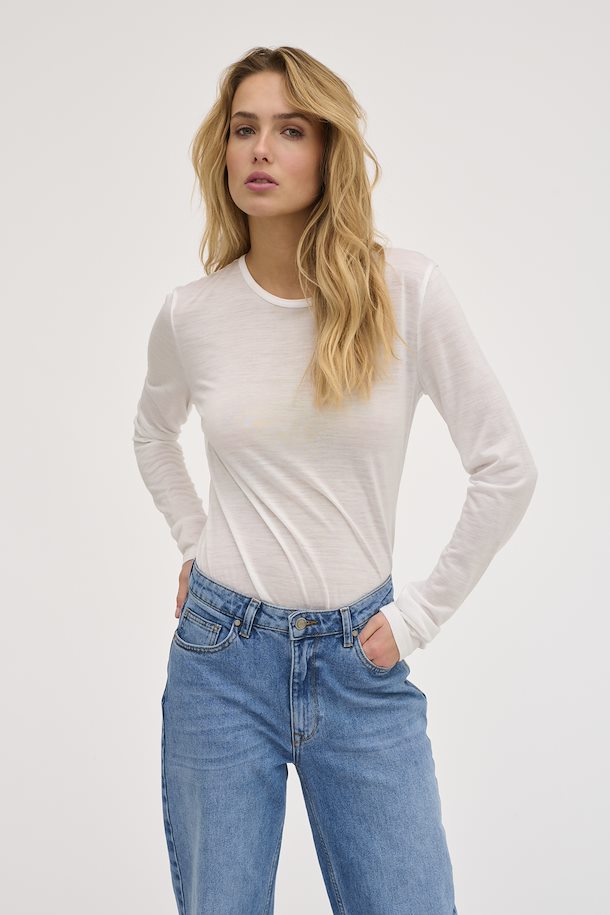 The Oneck Long Sleeve Off-White My Essential Wardrobe