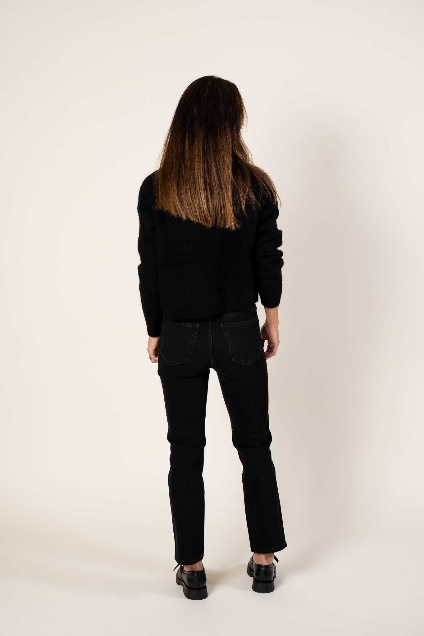 AlphaGZ Short Cardigan Black Gestuz