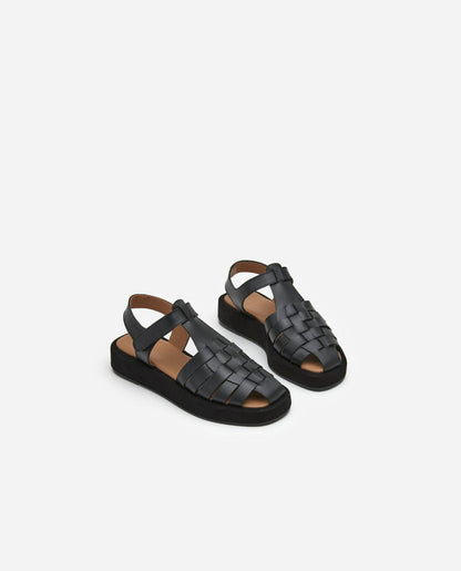 Gigi Leather Black Flattered