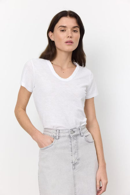 LR-Any 2 White Levete Room
