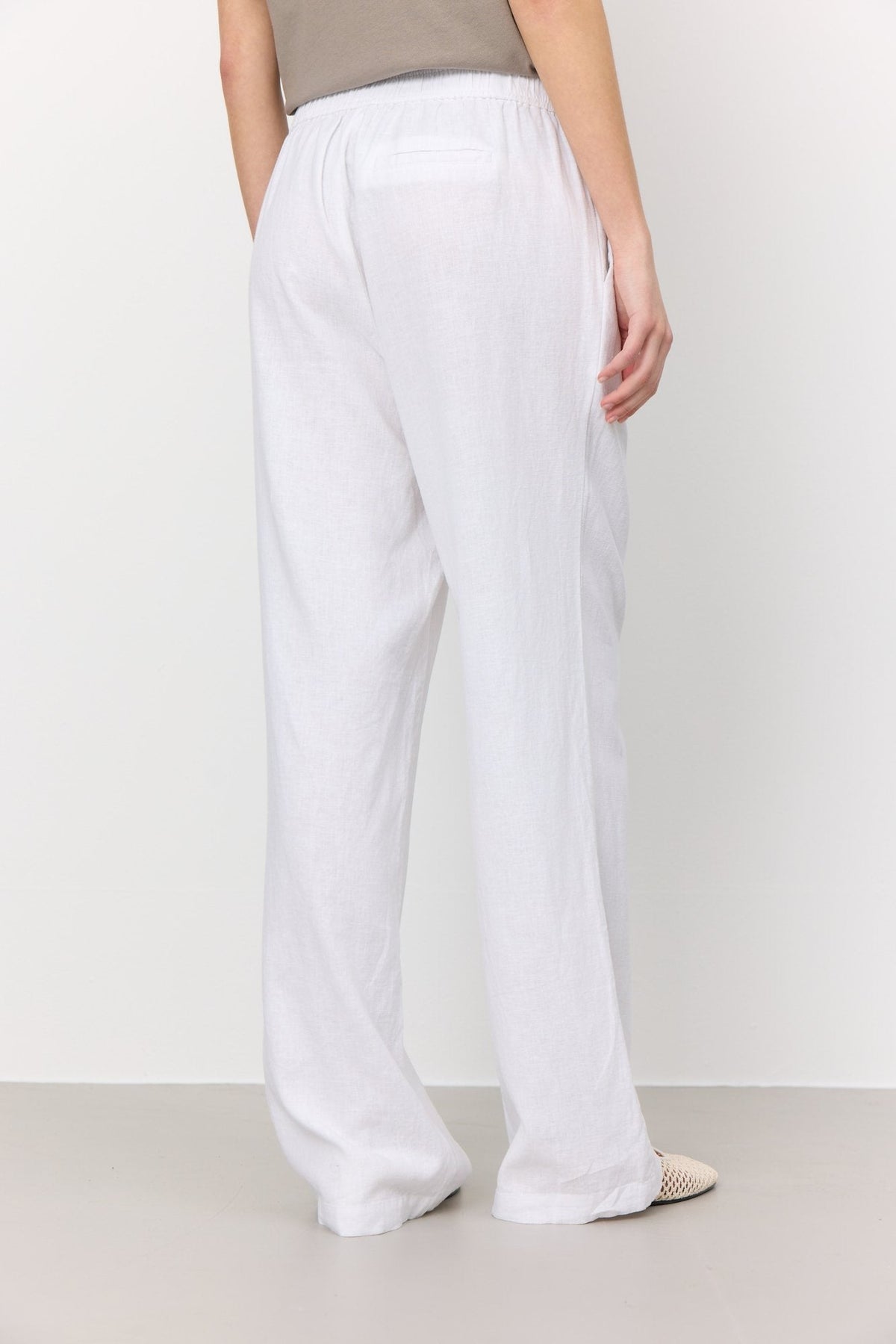 LR-Naja 7 Pants White Levete Room
