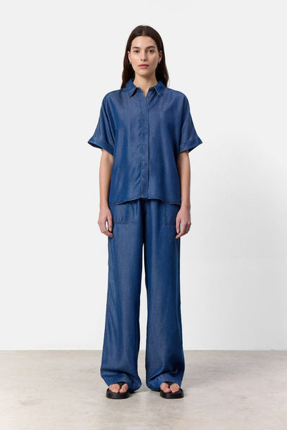 LR-Henri 1 Shirt Navy Levete Room