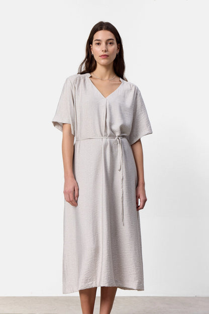 LR-Hannia 2 Dress Cream Levete Room