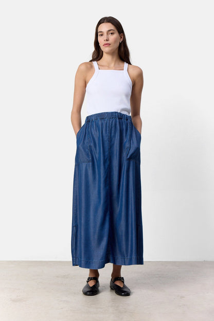LR-Henri 3 Skirt Dark Blue Levete Room