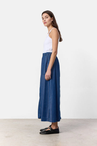 LR-Henri 3 Skirt Dark Blue Levete Room