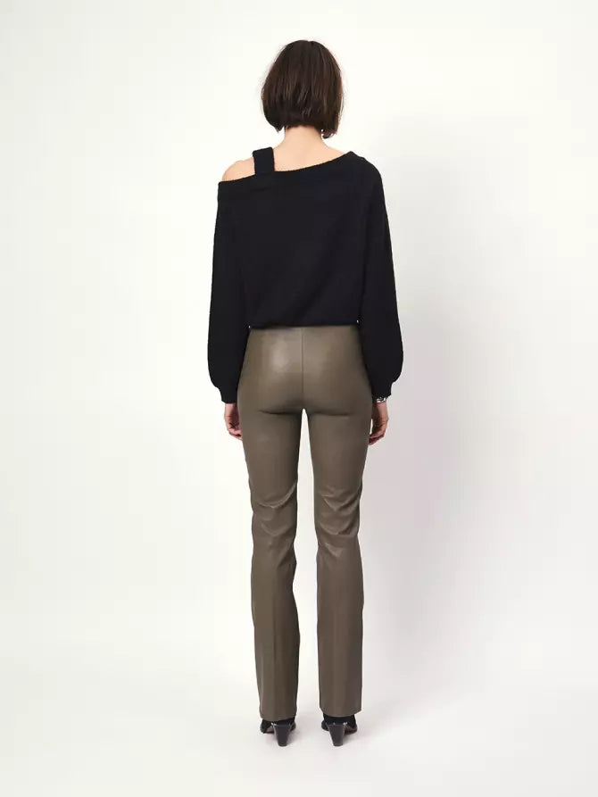 Yonka Sweater Black Dante6