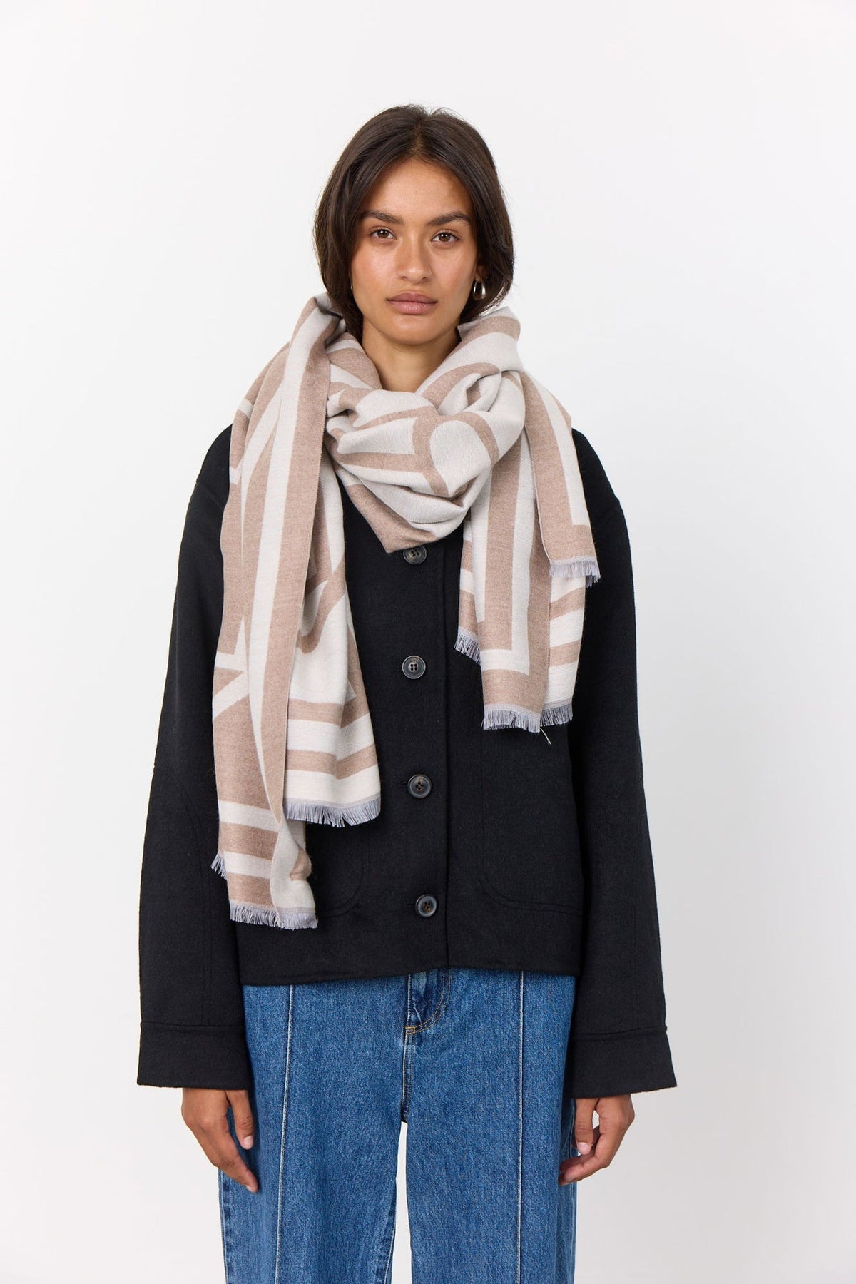 LR-Hartley 1 Scarf Taupe Gray Levete Room