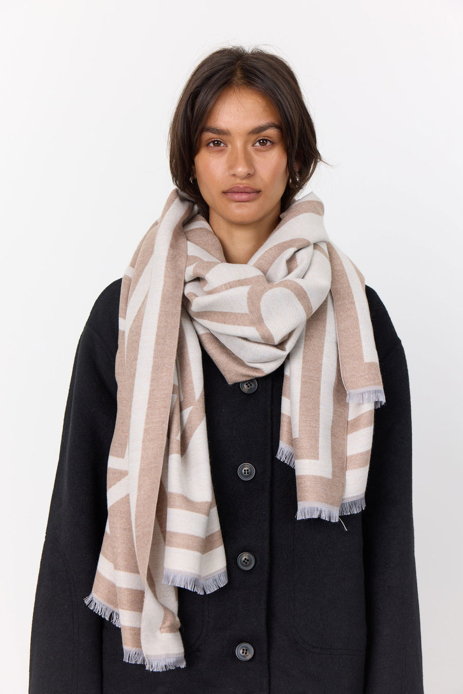 LR-Hartley 1 Scarf Taupe Gray Levete Room