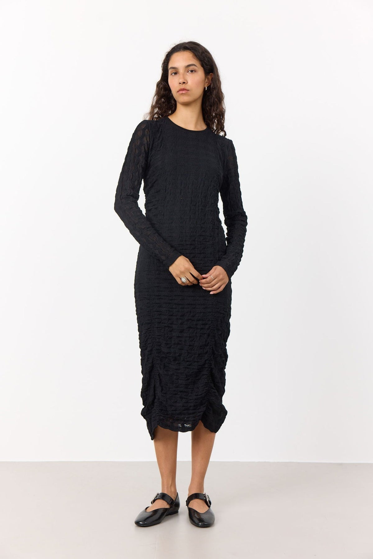 LR-Indy 1 Dress Black Levete Room