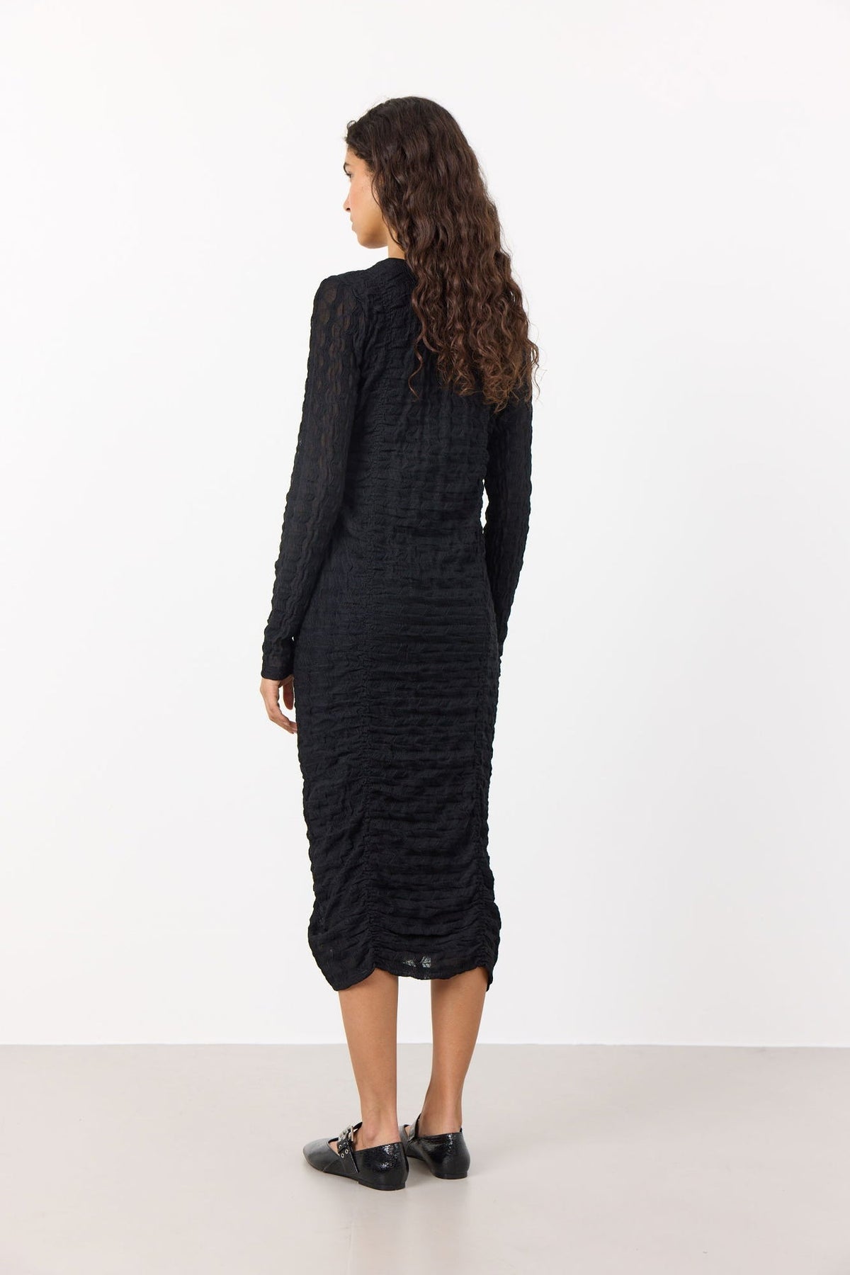 LR-Indy 1 Dress Black Levete Room