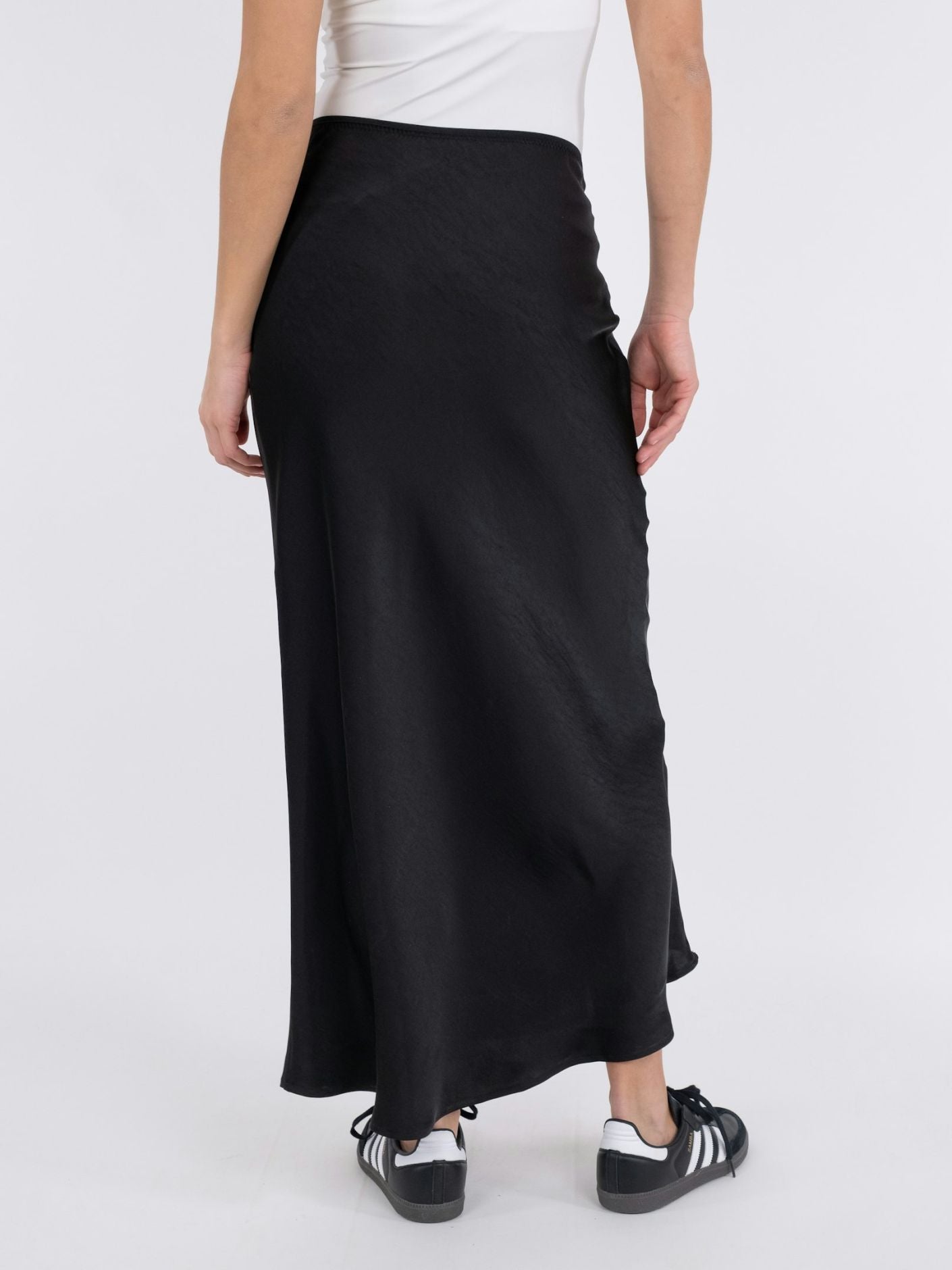 Vicky Heavy Sateen Skirt Black Neo Noir