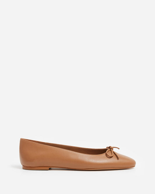 Bodil Leather Cognac Flattered
