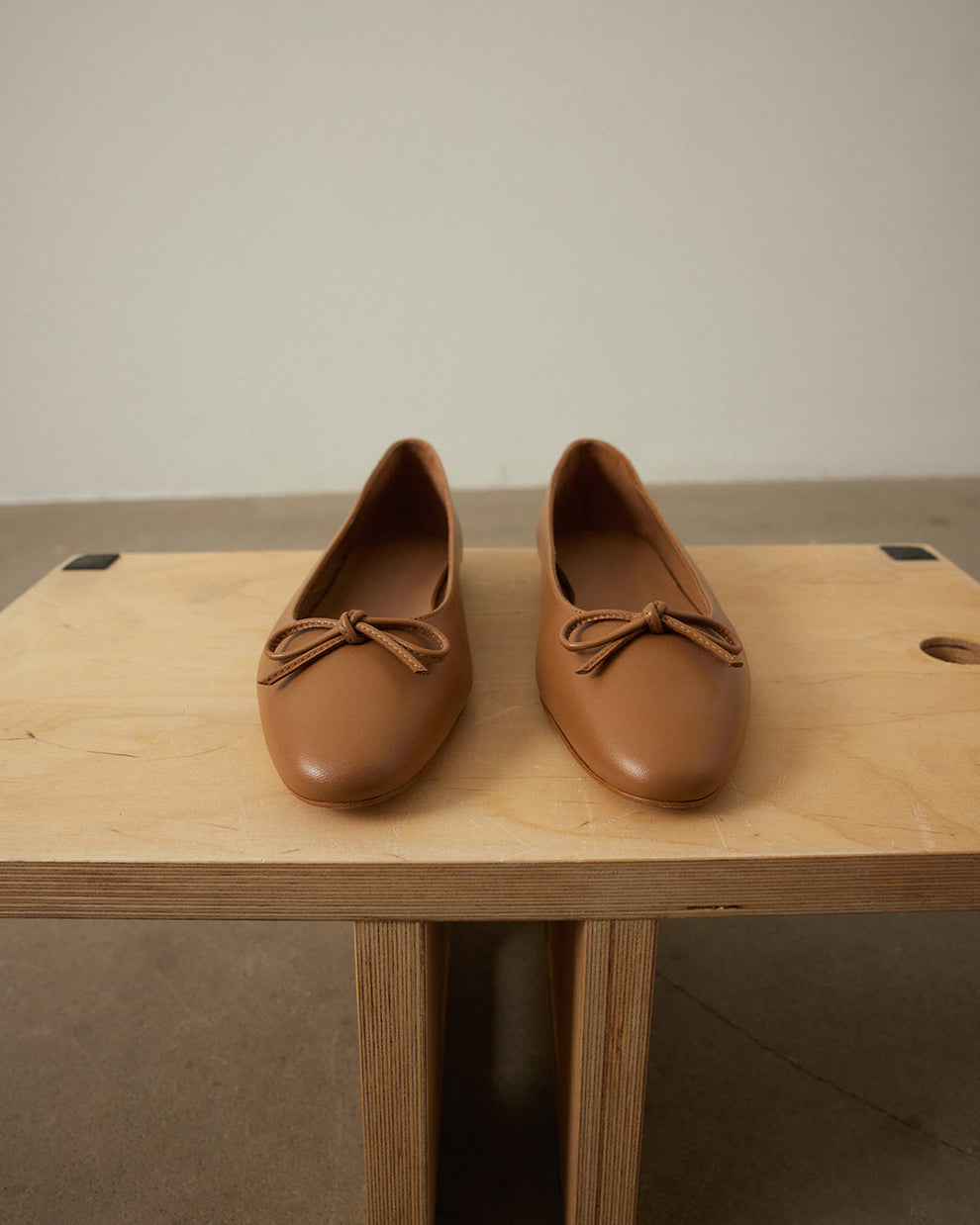 Bodil Leather Cognac Flattered