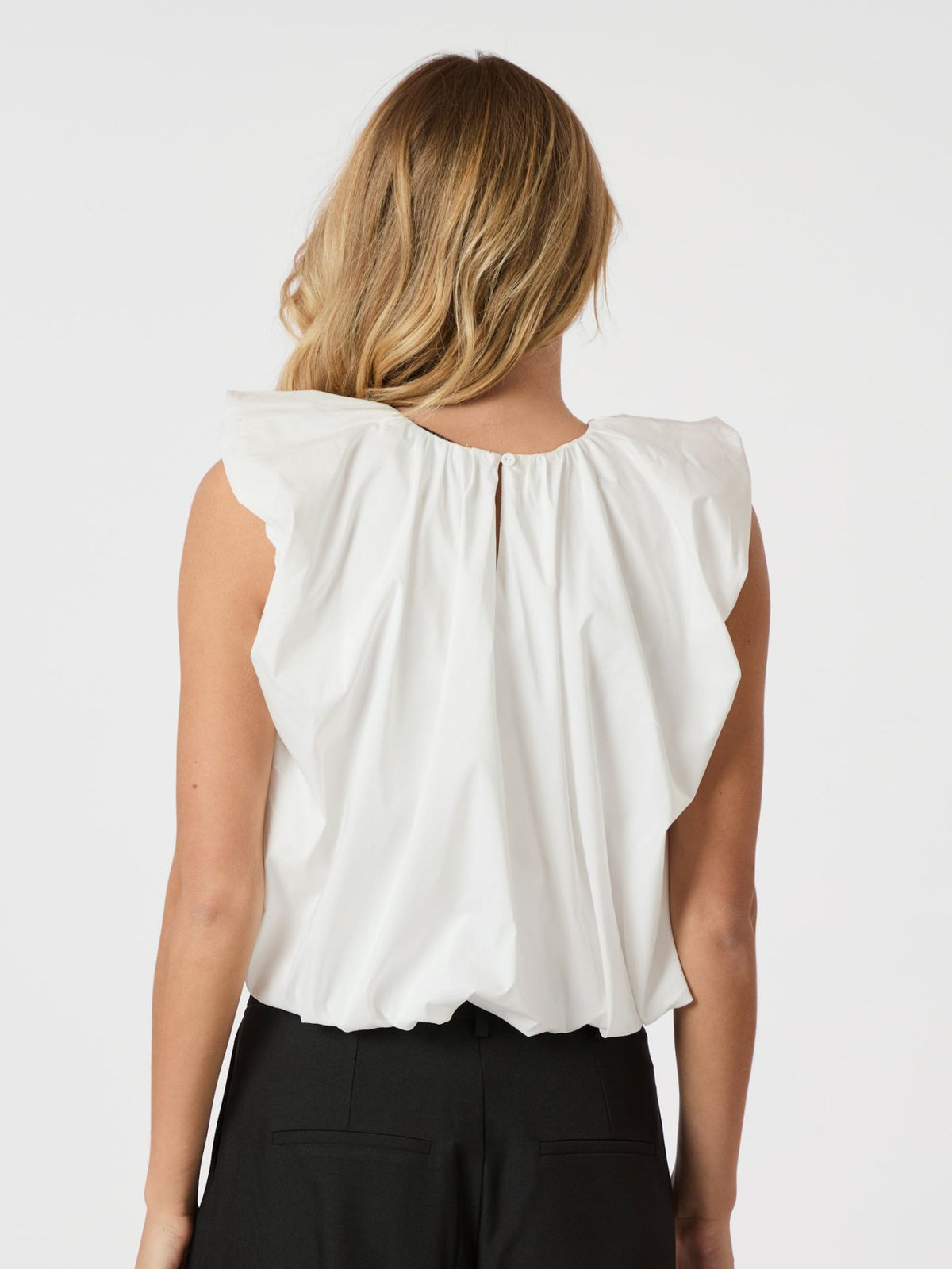 Ivania Poplin Top White Neo Noir
